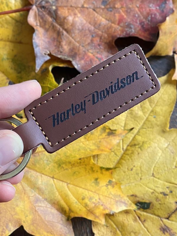 Personalizēts ādas atslēgu piekariņš Harley Davidson logo
